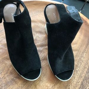 Donald Pliner Calli Wedges